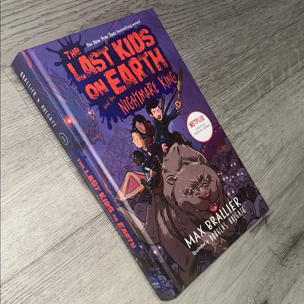 The Last Kids On Earth and the Nightmare King Graphic Novel NWT